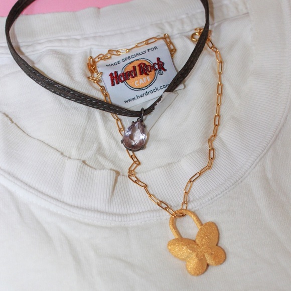 VINTAGE Hard Rock Cafe Chicago White Thrashed Tee - Picture 6 of 11